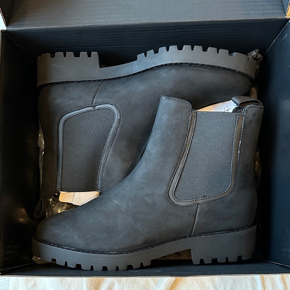 *Brand new*  Thursday Boot Company Black Legend Boot